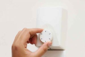 Choose the right Regulator for Ceiling Fan for Electricity Saving